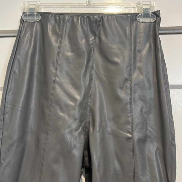 H&M grey faux leather skinny leg pants size 4. In great condition! - Picture 3 of 6